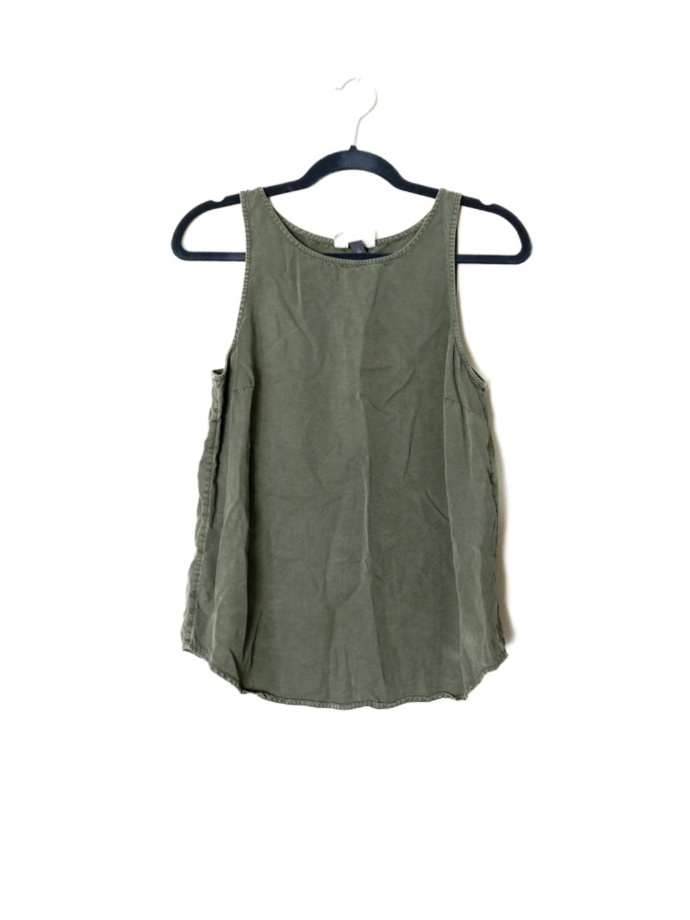 Universal Thread Green Sleeveless Tank Top